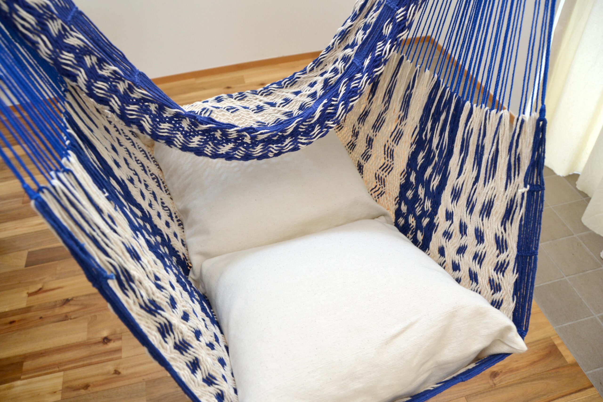 メキシカンハンモックチェア(ネット) ラージ 「ブルー&ベージュ」 - 画像 (2) メキシカンハンモックチェア(ネット) ラージ 「ブルー&ベージュ」 - 画像 (2)